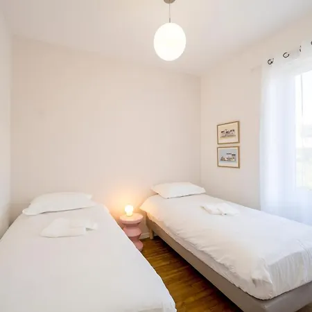 Holiday home Le Crayon - A 200m De La